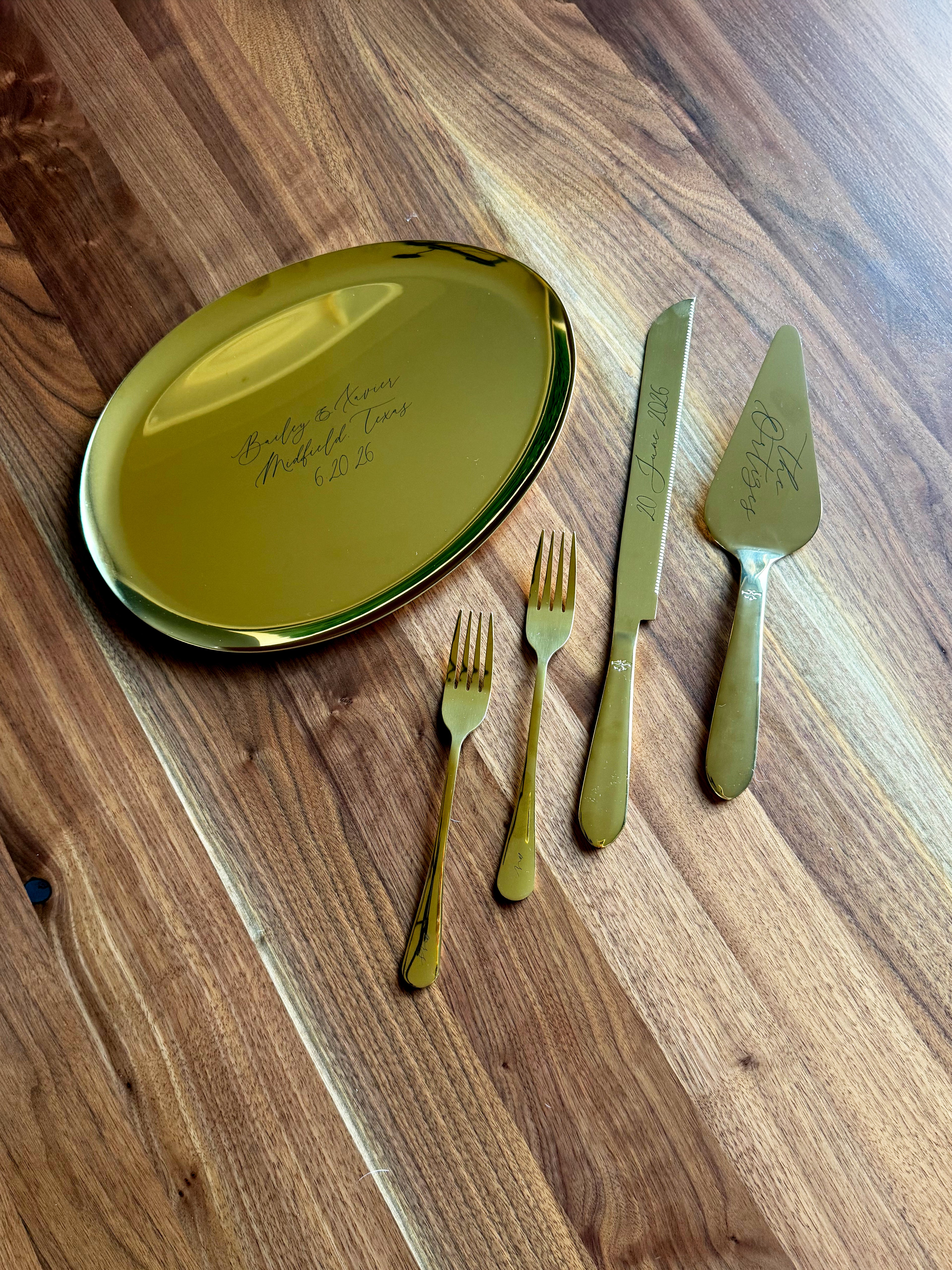 Personalized Wedding Cake Cutting Set – Engraved Gold Knife & Server Gift